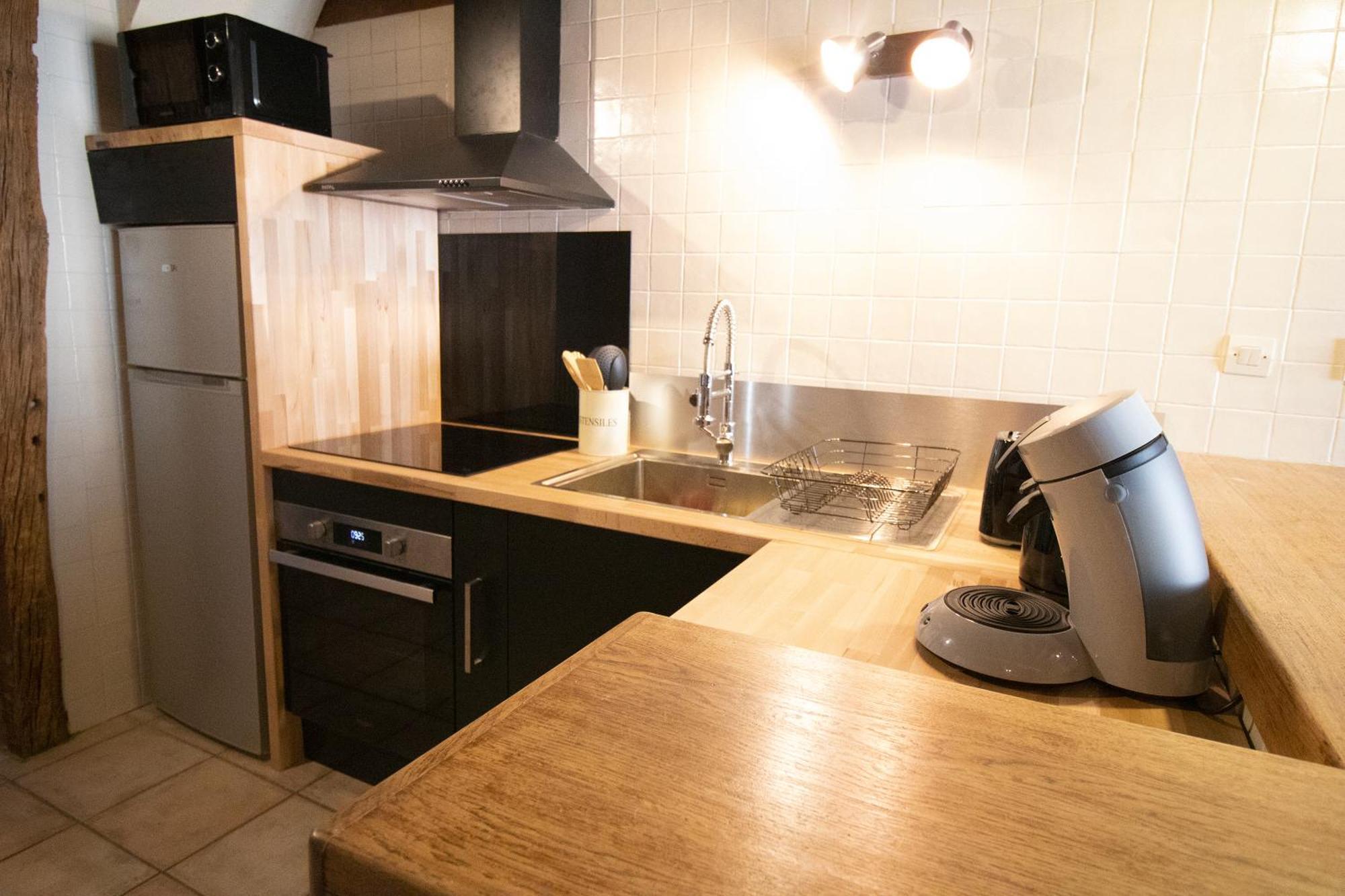 Les Chambres Tonics Montrevel-en-Bresse Exterior foto