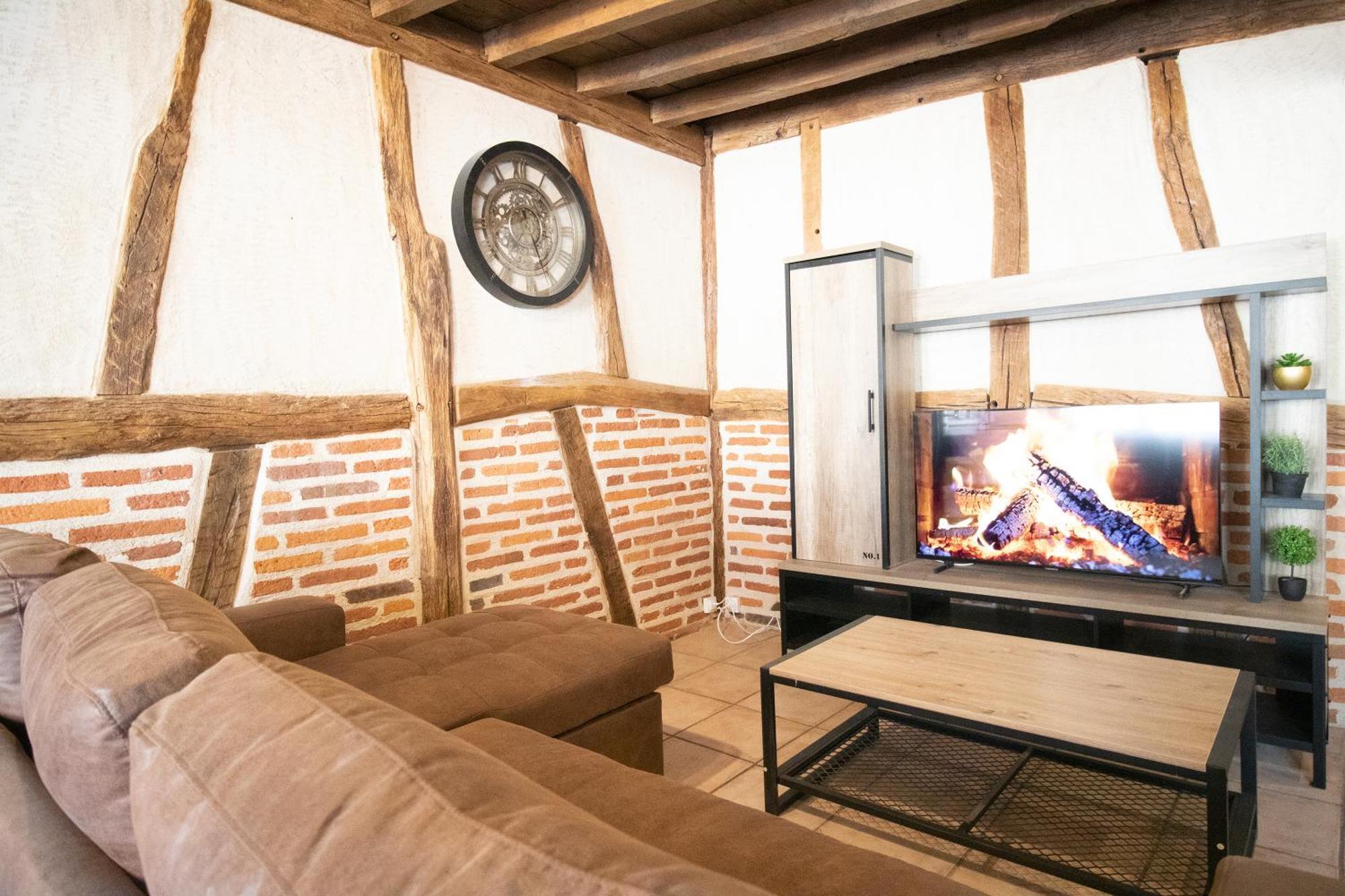 Les Chambres Tonics Montrevel-en-Bresse Exterior foto